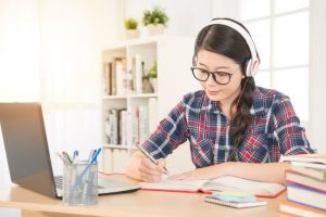 7 Cursos de Inglés online gratis (Con Certificado oficial)